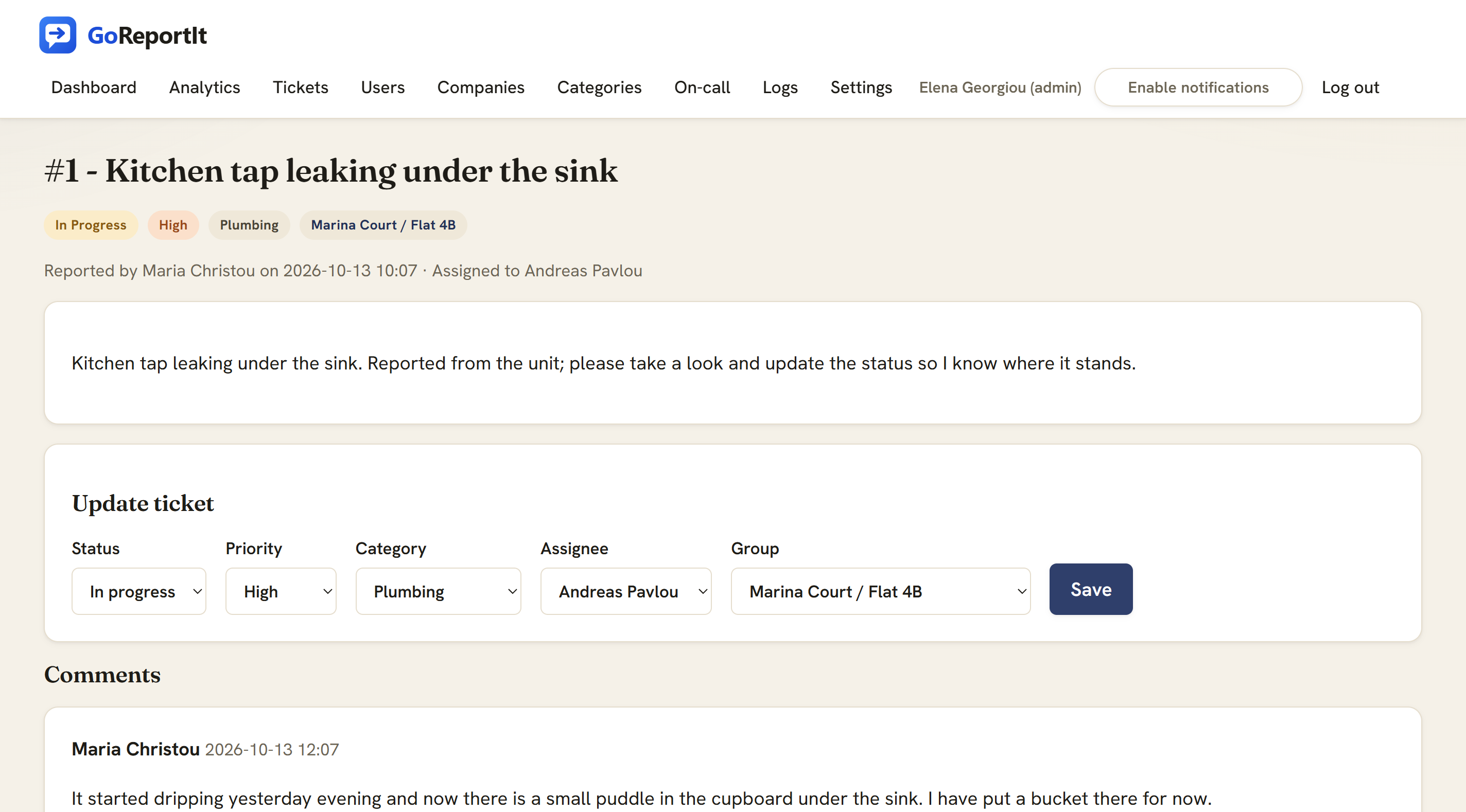 A single repair showing its details, the conversation, the assignee and the update controls